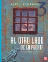 AL OTRO LADO DE LA PUERTA